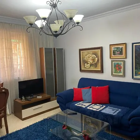 Tirana Apartment ティラナ