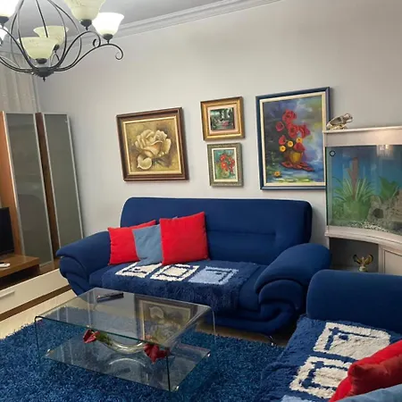 Tirana Apartment アパート *